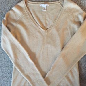 women's acrylic sweater